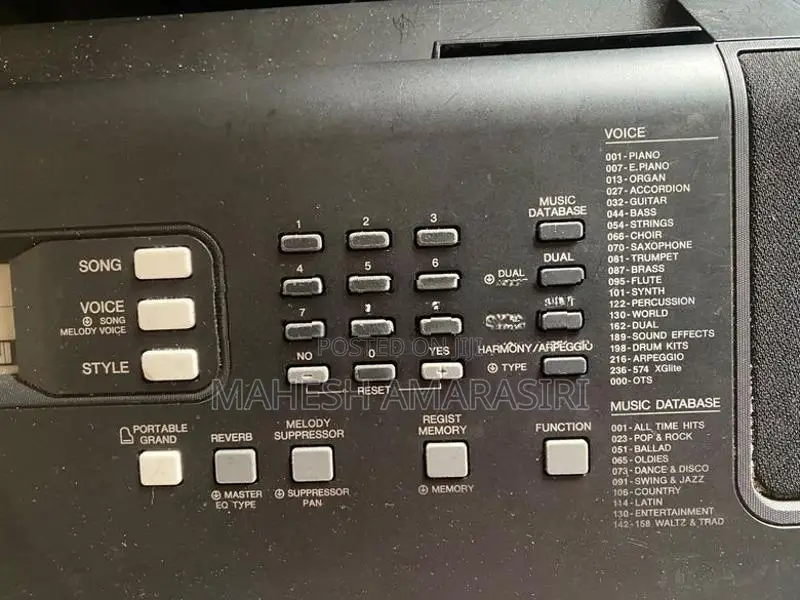 Yamaha PSR 363 Keyboard