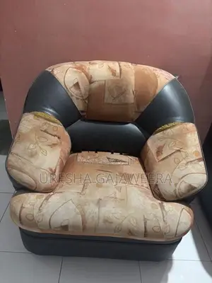 Damro Used Sofa Set
