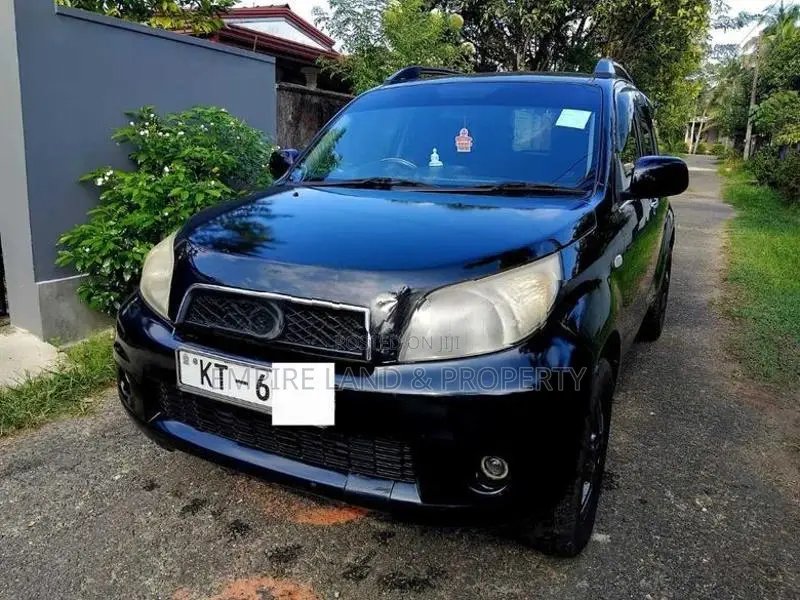 Daihatsu Terios 4WD SX 2012