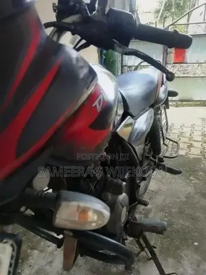Bajaj Discover 2010