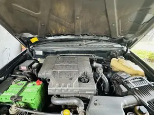 Mitsubishi Pajero IO 2001