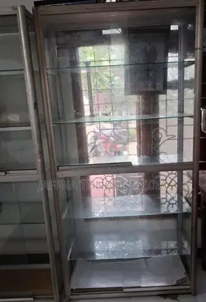 Show Case Glass