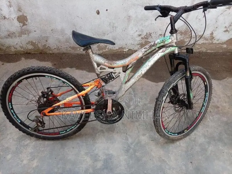 Bicycle Tomahawk GT 3