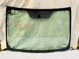 Toyota Yaris Windscreen
