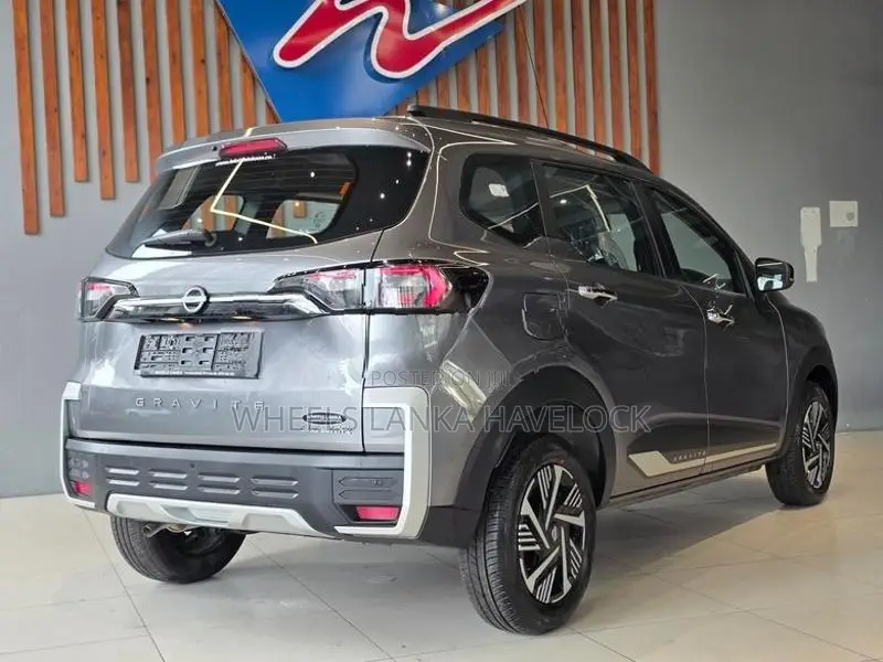 Nissan Gravite Tekna Plus 2026