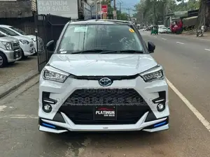 Toyota Raize Z Hybrid Auto Parkin 2026