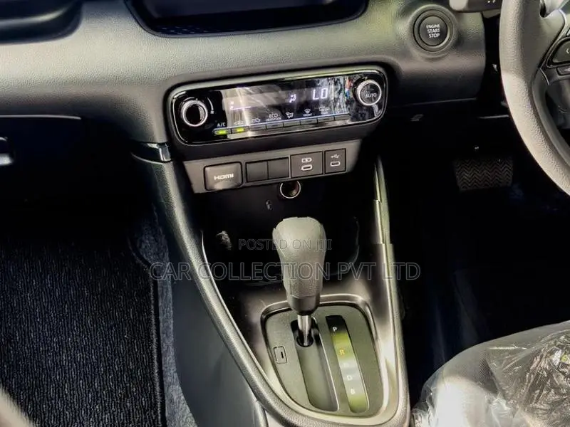 Toyota Yaris G LED LIMTED 2026