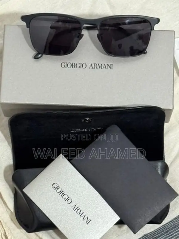 Giorgio Armani 7262 Specs