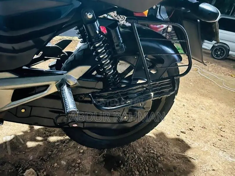 Bajaj Pulsar 150 2011