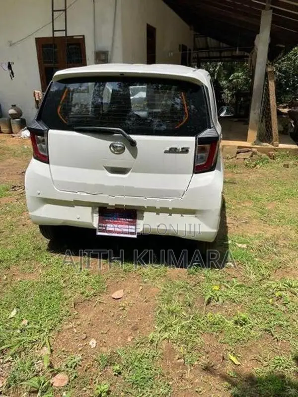 Daihatsu Mira 2025