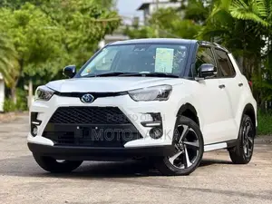 Toyota Raize Z Grade Hybrid 2026