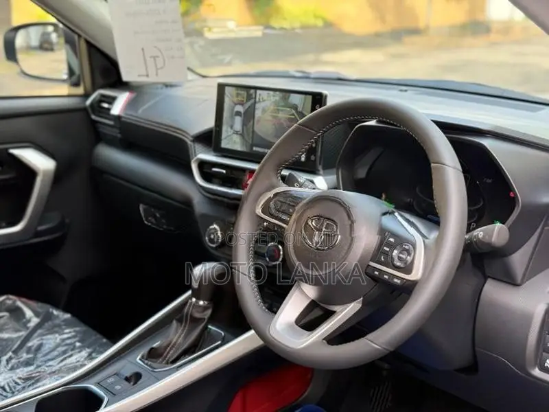 Toyota Raize Z Grade Hybrid 2026