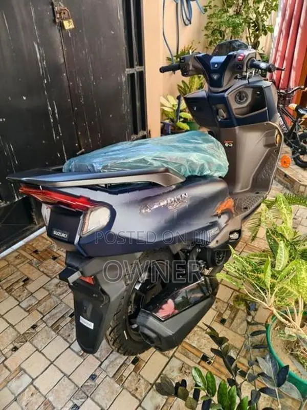 Suzuki Burgman 125 Street Smart Key 2026