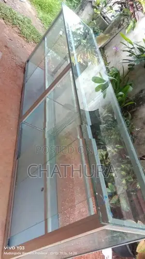 Show Case (Aluminium)