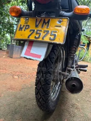 Bajaj Boxer 2000