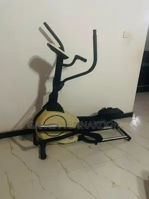 Exercise Machine - Fitness / Gym