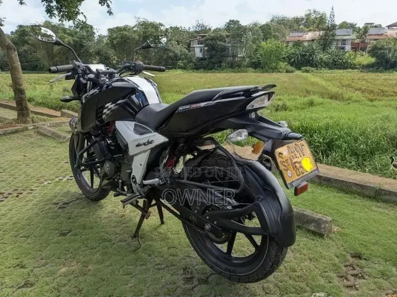 TVS Apache RTR 160 4V 2018