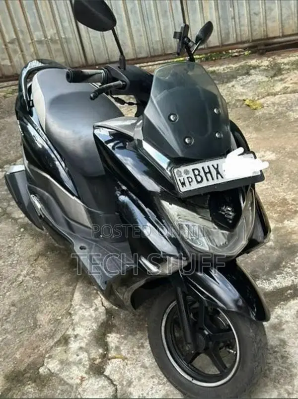 Suzuki Burgman 125 2019
