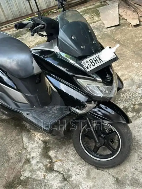 Suzuki Burgman 125 2019