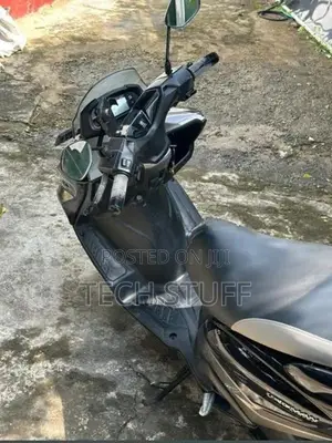 Suzuki Burgman 125 2019