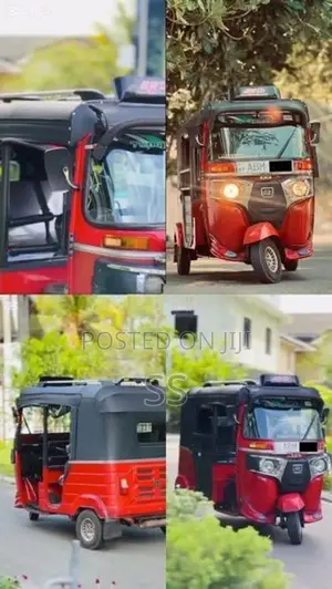 Bajaj RE 2016