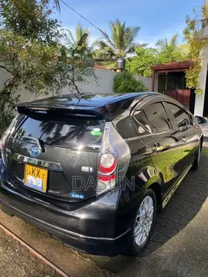 Toyota Aqua 2013