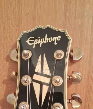 Epiphone Les Paul Custom