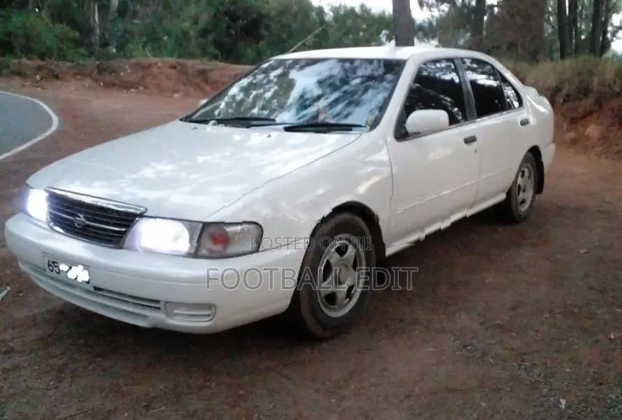 Nissan Sunny FB14 1996