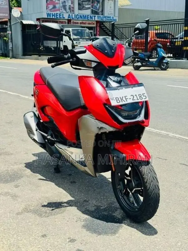 Hero Xoom I3s 2025