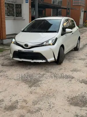 Toyota Vitz 2016