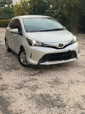 Toyota Vitz 2016