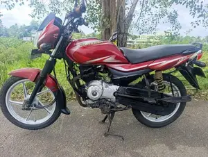 Bajaj Platina 100 ES 2016