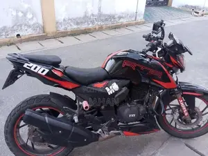 TVS Apache RTR 200 Racing Edition 2018