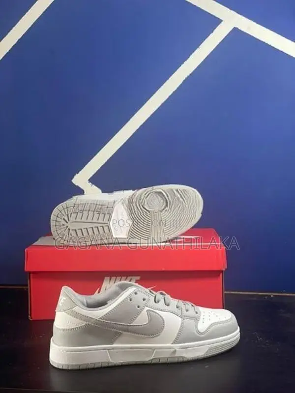 Sneaker Shoe