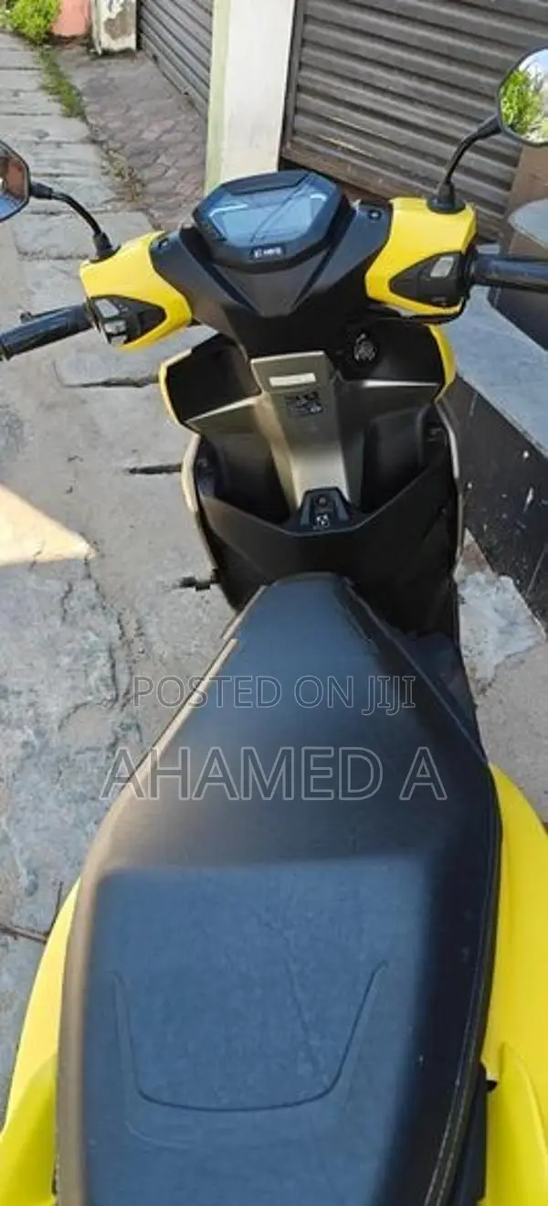 Hero XOOM 125R Racing Edition 2026