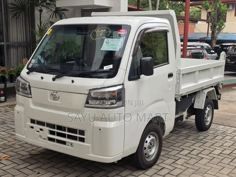 Daihatsu Hijet Dump Truck (Tipper) 2022