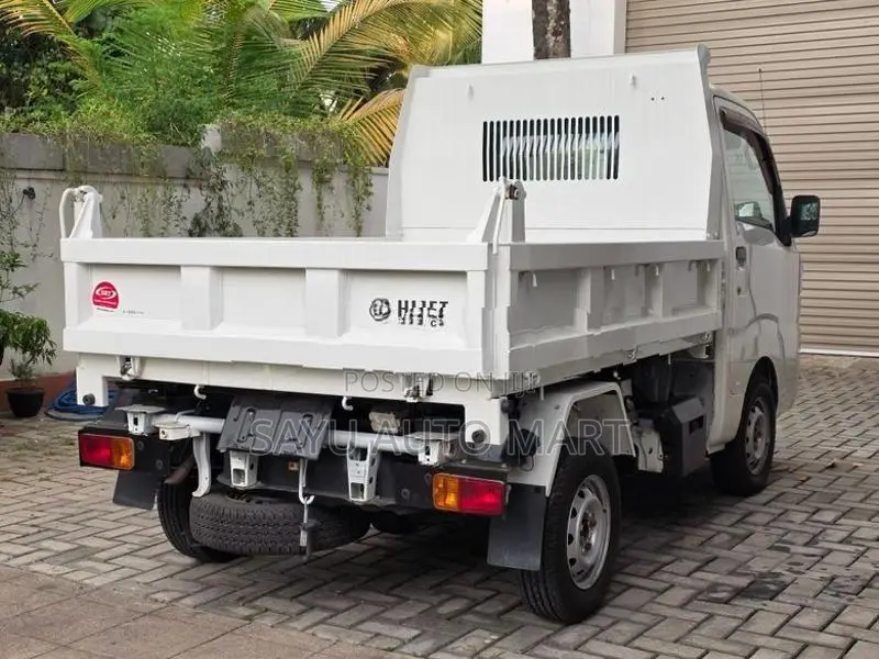 Daihatsu Hijet Dump Truck (Tipper) 2022