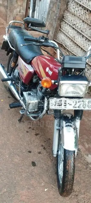 Bajaj Boxer 4s Champion 2002