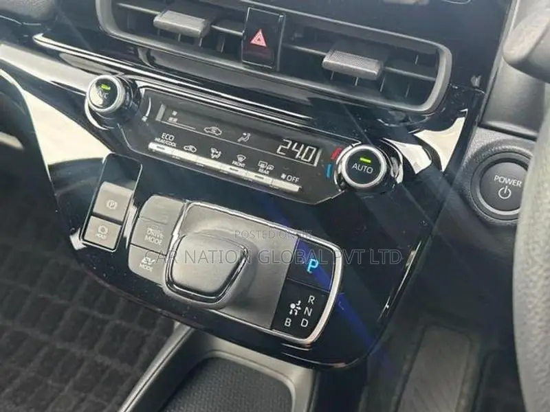 Toyota Aqua U 2026