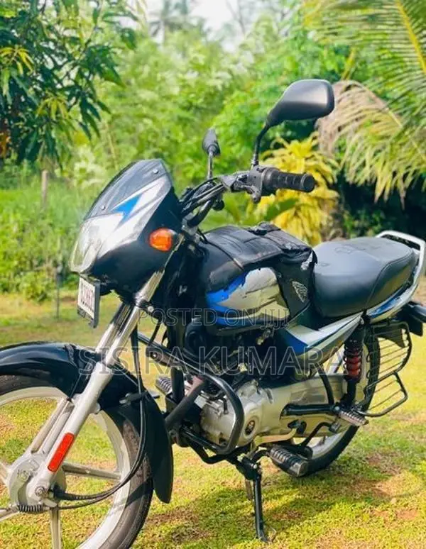 Bajaj CT100 2024