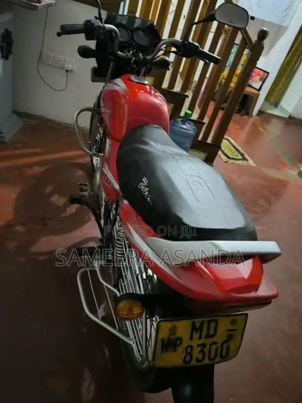 Bajaj CT100 2009