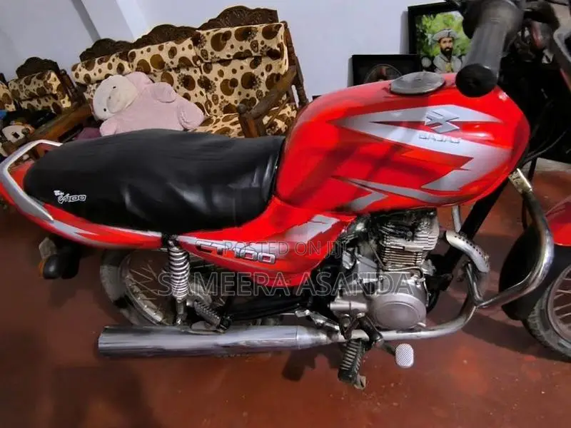 Bajaj CT100 2009