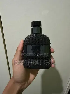 Valentino Born In Roma Intense - Perfume