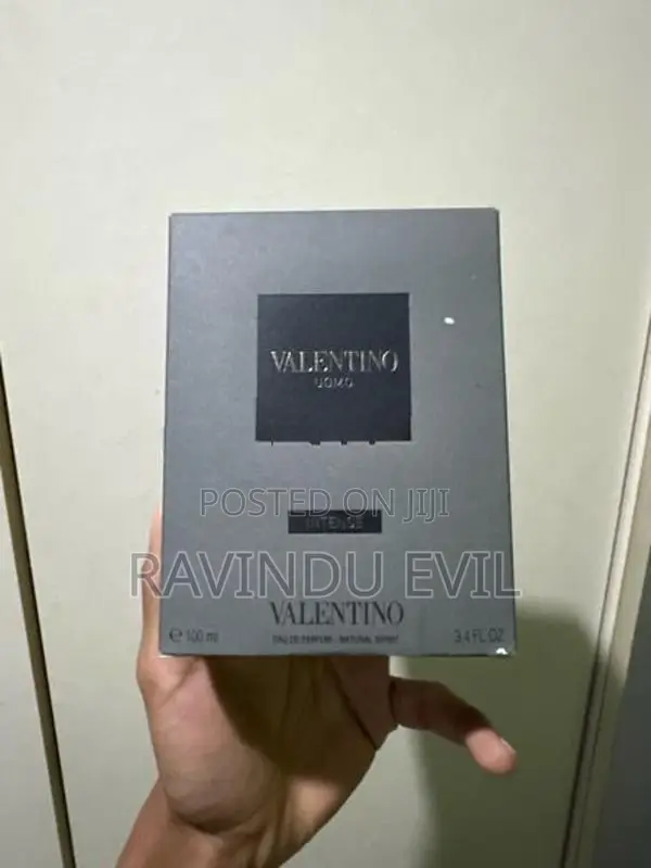 Valentino Born In Roma Intense - Perfume