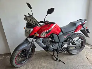 Yamaha FZS V1 2014