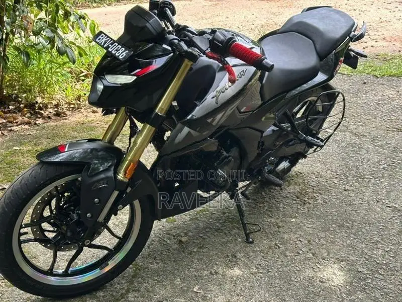Bajaj Pulsar N160 Premium 2025