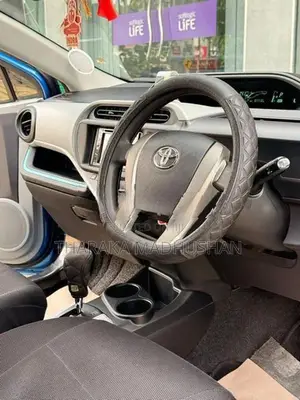 Toyota Aqua S Grade 2013