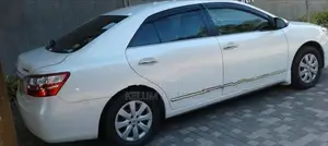 Toyota Premio 2015