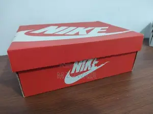 Nike Blazer MID '77