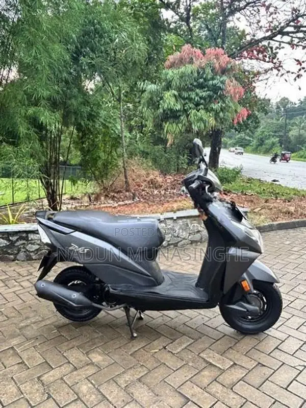 Honda Dio scooter 2014
